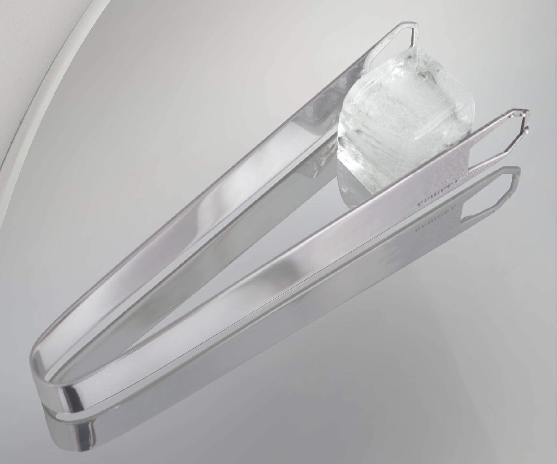 Buy Pica Ice Tong - a Modern Bar Accessory for Serving Beverages - Taamaa